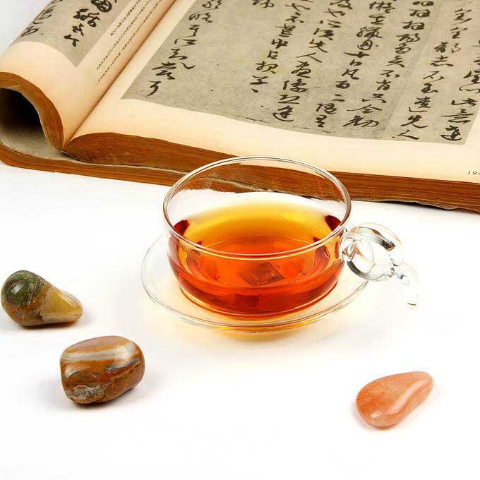 武夷山正山小种红茶有生津止渴的功效
